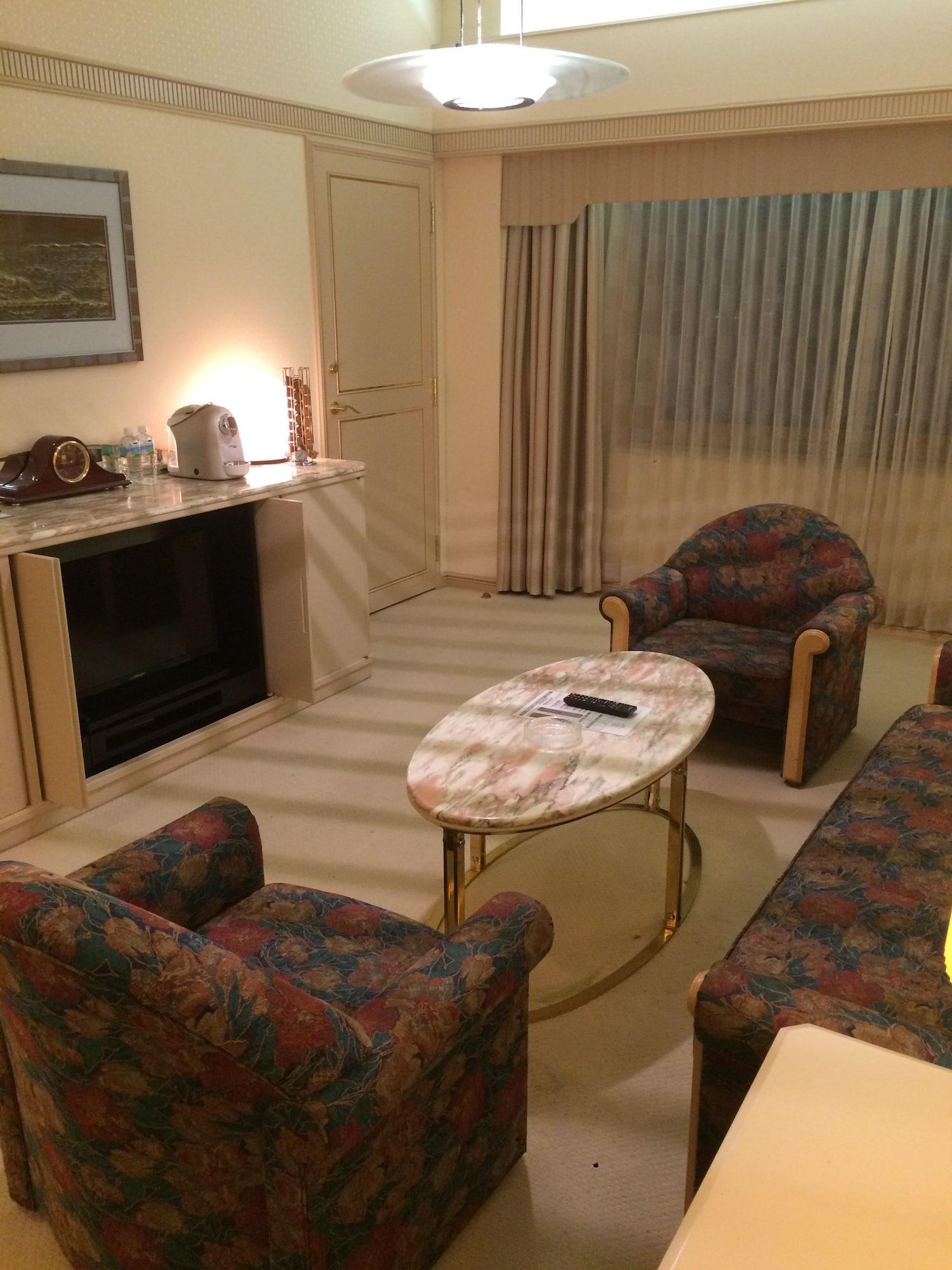 Rihga Royal Hotel Niihama Buitenkant foto