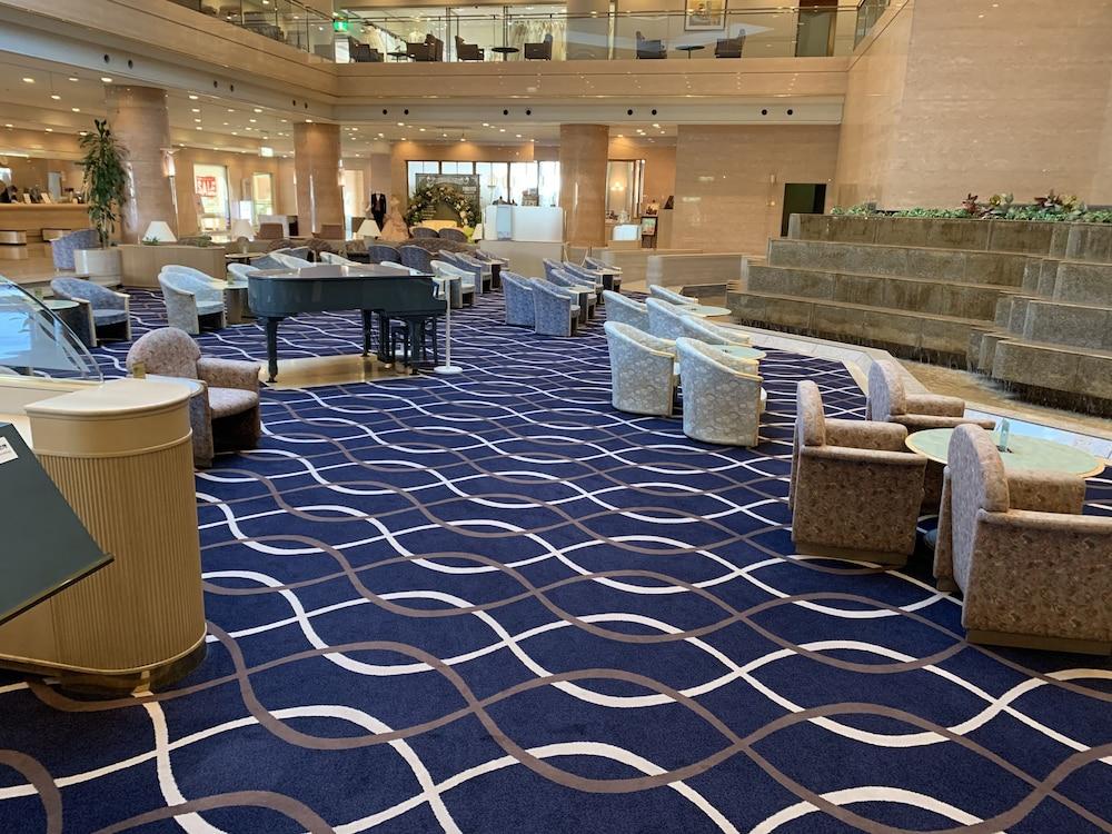 Rihga Royal Hotel Niihama Buitenkant foto