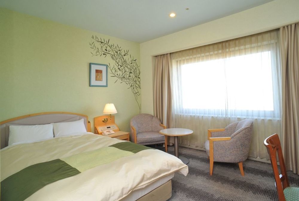 Rihga Royal Hotel Niihama Buitenkant foto
